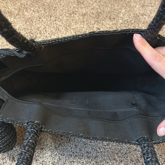 Straw Woven Black Beach Summer Large Tote with Flip Flops design + small bag - Picture 5 of 16